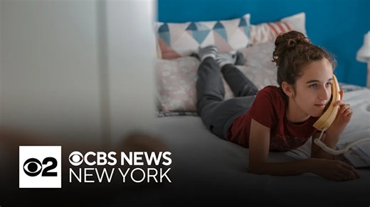 Parents turn to landlines to help kids unplug from screens, social media