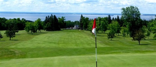 City council advances proposal to transform a US golf course property into housing