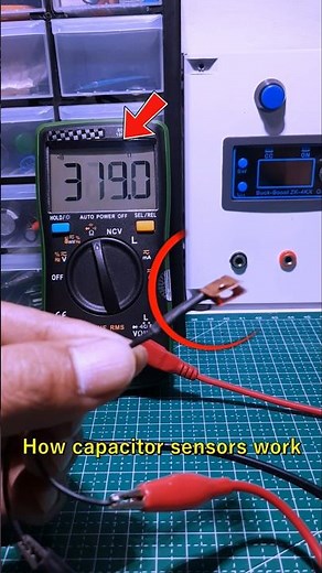 How capacitor sensors work#techbhn#kapasitor