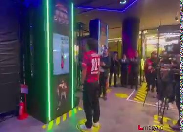 カプコン初となる遊び施設#CAPCOMIX が本日オープン！カプコン人気キャラのオリジナルゲームやVRなどを楽しむ体験型の施設が3月31日16時より開業✨セレッソ大阪アンバサダー #丸橋祐介 さんがひと足先に「昇龍拳」に挑戦…🔥