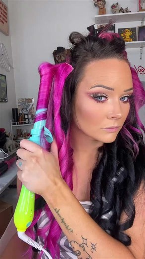 How I curl my pink and black extensions with a Beachwaver