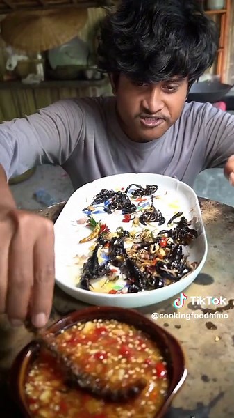 Cooking Crispy Scorpion: How to Find and Catch a Lot of Scorpions for Delicious Meals