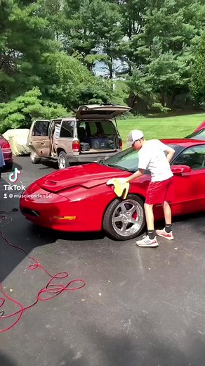 Got rate, red Birfs? ‘94 Formula Firehawk, ‘97 WS6 Formula snd ‘93 Formula Firehawk. #carsoftiktok #firehawkmembers #WS6 #Firehawk #Fbody #Pontiac #SLP