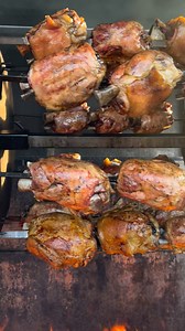 Heute, am Donnerstag, den 4.12., gibt es ab 11:30 Uhr frische Grillhaxe direkt vom Grill – dazu Sauerkraut und Brot, natürlich in #HeinsterQualität, in der Filiale Mügeln. | Fleischerei Hein Mügeln