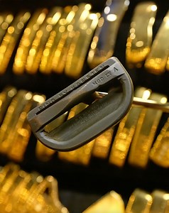 There’s only one putter in the Vault that’s not a gold-plated replica. Hear how a PING 4A putter made its return to PING and why it’s such a unique part of our putter history. | PING Golf