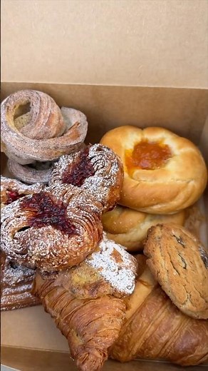 Vegan Pastries at Forma Bakery in Oakland California | Love at First Bite