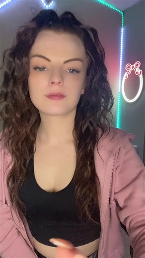 One less problem 💯#fyp #OneLess #CurlyHair