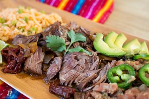 Slow Cooker Mexican Pot Roast with Knorr #SaboreaTuVerano