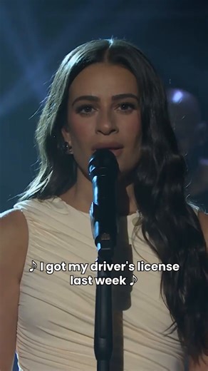 647K views · 6.3K reactions | Lea Michele covers 'drivers license' by Olivia Rodrigo  #cameoke | The Kelly Clarkson Show | Facebook