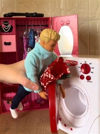 ASMR Ken Washing Barbie's Dress: Satisfying Sounds