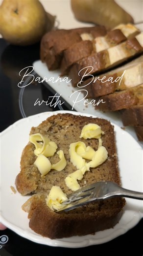 8.3K views · 131 reactions | So good #bananabread with Bosc pear ! #bananabreadrecipe #bananapearbread #bestbananabread #bananapearbreadrecipe @followers @top fans | Sweet Nest | Facebook