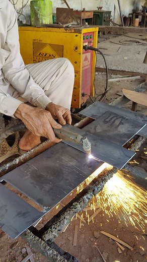 Plasma cutting machine full review hindi #ssfiberglassandfabricationworks #desimachinereview #reelsinstagram #instagramreels #molisingh1986 #facebookreels #reels #febricationwork #febrication #welding | Santokh Singh