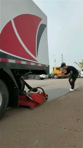 Road Sweeper Truck Street Cleaning Truck for Sale #roadsweepers #streetcleaning