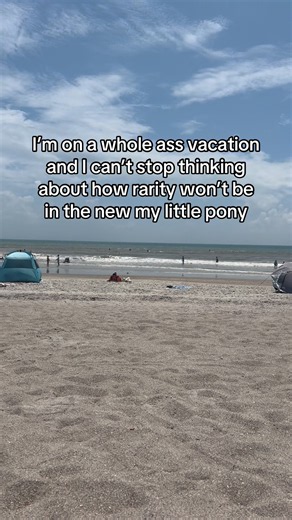 It was a very upsetting vacation #mlp #mylittlepony #rarity