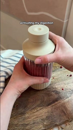 10 grams of fiber in 2 minutes! 🫐🙂‍↕️ #highfiber #digestivehealth #guthealth
