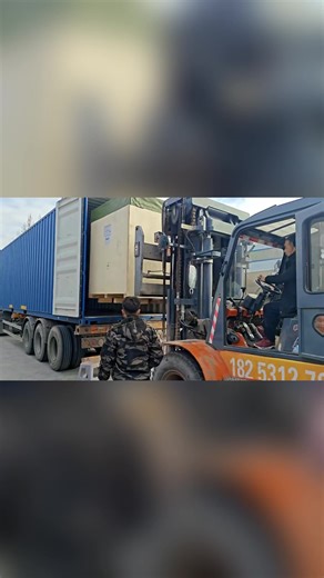 CNC lathes shipped to Europe#cnc #cncmilling #cncmachine #cnclathe #cnctools #lathe #lathework #latheturning #lathemachine #machine #metal #torno #tornocnc #allescnc