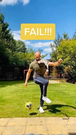 Well...this didn’t go to plan! 😂😂😂 #ballbouncechallenge #fail #fyp #foryou #football @grenadeofficial 🔥