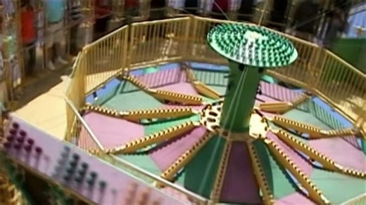 The Proof Is Out There : Alien Edition S02E06 ~ Flying Saucers