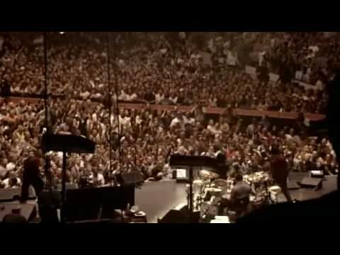 U2 - Elevation (Live from Boston 2001.)