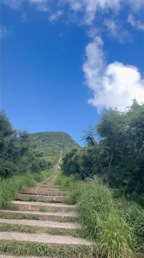 Part 1. Tackling the Koko Crater Trail! Epic Views in Oahu, Hawaii #alohaadventure #travel #life