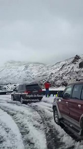 Regalo de Navidad 🎄⛄️❄️🇮🇨 #tenerife #elteide Primera nevada 26/12/22 🏔️🌨️ #tenerife_paraiso_canario #islascanarias #ᴄᴀɴᴀʀɪᴀsᴅɪғᴇʀᴇɴᴛᴇ #canaryislands #invierno❄ #snow #tenerife🌴 #spain #cabronazi | Tenerife Paraíso Canario