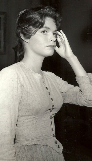 Pamela Lincoln ~ Complete Information [ Wiki | Photos | Videos ]