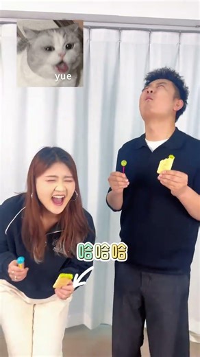 Candy Mustard Challenge: Taste the Spicy Fun! TasteTest OfficeChallenge