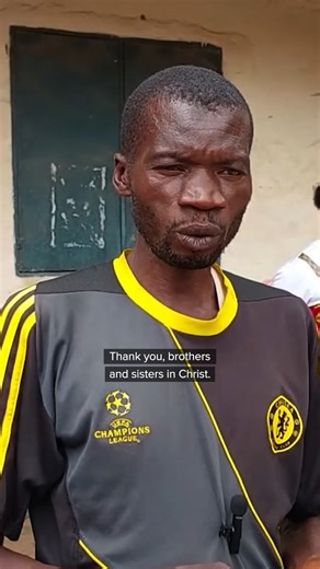 “What you have given me is so much… I don’t know how to express my feelings.” This is Richard expressing his immense gratitude for your help following the violence in Benue State, #Nigeria, that killed more than 200 people and displaced thousands. Thank you for your incredibly generous response to our appeal. Richard’s family is amongst 300 to benefit from a recent distribution of aid. Find out more: https://bit.ly/3JiHWRt | Open Doors UK & Ireland