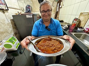 178K views · 4.7K reactions | पुणे की 100 साल पुरानी CKP मसाला Fish...