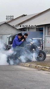 Speed and Style: The Rider's Way #bikeskills #cyclingtricks #ext38#bikeskills #cyclingtricks #extremesports #bmxstunts #advancedriding #balancechallenge #bikemastery #yamaha #stunts #raretricks #bikerlife #wheelie #balancechallenge #girlriderremesports #bmxstunts #bikemastery #advancedriding #wheelie #yamaha #stunts #raretricks #bikerlife #girlrider | dev