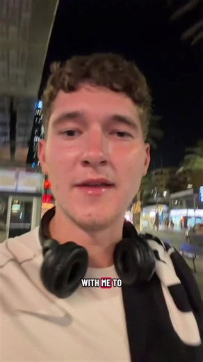 World Gym, Surfers Paradise, Gold Coast📍 Train with me as I try to find the best gyms across the East Coast of Australia. #bodybuilding #worldgym #goldcoastgym #gym #fyp