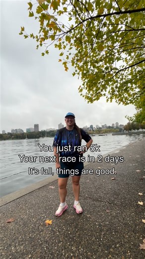 Kayla on Instagram: "Finished a 5k run and looking forward to my turkey trot on Monday! Goodluck to everyone running Chicago this weekend🥳"