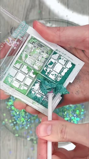 Replying to @-.-.-. Slime Coloring with LIPSTICK!🥳💙💚💙 #Slime #mixingmakeup #clearslime #slimeasmr #oddlysatisfying #asmrsounds #slimediy #slimesmoothie #cosmeticdestroying #makeupmixing #slimesmoothie #slimetime #slimemixing #lipstickslime #asmr #relaxing #greenlipstick #greenslime | Makeupmixing