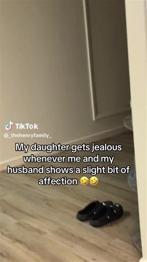 love universal (@love.universal0)’s videos with original sound - love universal