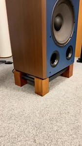 1M views · 10K reactions | JBL 4367: il top di gamma della serie Studio Monitor. Per emozioni forti. #usatoaudiograffiti #audiograffiti #hifi #highend #audio #stereo #music #jbl #speaker | Audio Graffiti | Facebook