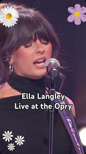 Ella Langley “Choosin’ Texas” 🌼 Live at the Opry - Part 2 #ellalangley #fashion #tour