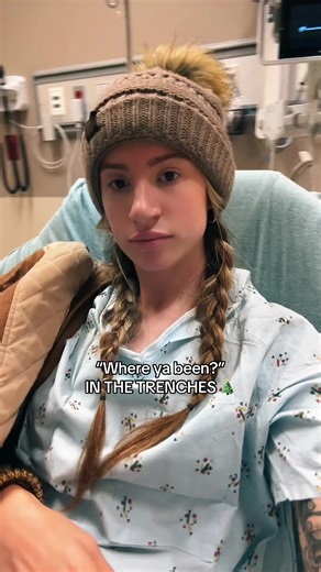 Draft from family vaca ✨🎄 this is the part where I don’t actually tell you what happened but posting for proof of life ✌🏼 this month has been odd.