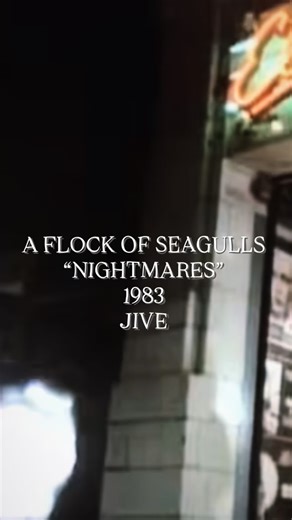 ✨A Flock Of Seagulls✨ Tough to beat ‘Space Age Lovesong’, but I think this is my all time favorite single from them. I love that it still feels like them, but with an added layer of darkness. Like they injected some elements of The Cure in to what they were doing. Regardless, it’s an amazing song. The extended versions are even better. A Flock Of Seagulls ‘Nightmares’ German 12” - 1983 via Jive | Post Punk On Vinyl