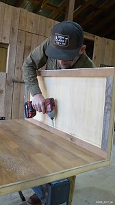 Building a DIY Chicken Brooder #FarmLife #Farming #Farmers #Chickens | Sow the Land