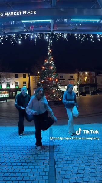 TELEPHONE🤙💙 such a fun dance🙌 dc: @therealjordangrace | #fyp #viral #foru #trends #dance