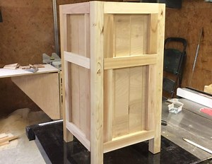 Easy DIY Planter Box | Wilker Do's