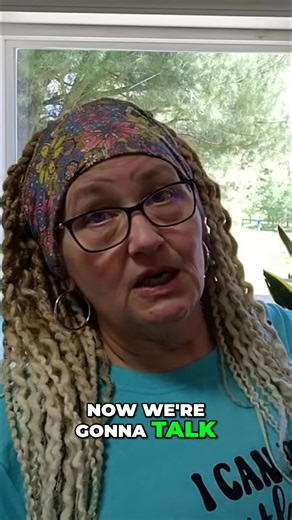 10K views · 314 reactions | I'm obsessed with food grade plastic buckets! I use them all over the barn and pantry. They're amazing for bulk dry goods, protecting Mylar bags, and emergency water storage. Gamma lids aren't a must, but they are super convenient for frequently used items. #FoodStorage #PantryOrganization #BulkBuying #EmergencyPrep #Homesteading | SuttonsDaze | Facebook