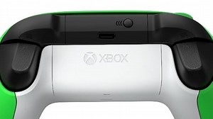 Xbox Wireless Controller - Velocity Green