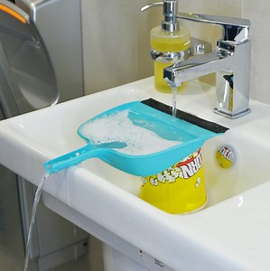 12K views · 18 reactions | Save your time with these simple cleaning hacks during repair  | 5-Minute Crafts SHORTS | Facebook