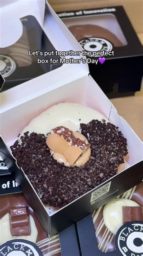 Perfect Mother’s Day Gift: Custom Donut Box Ideas