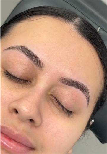 Transform Your Brows: Before and After Threading