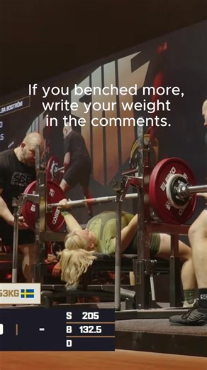 Alba Boström Benchpresses 140kg at Sheffield26