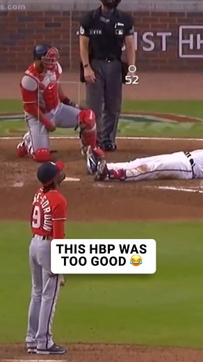 "That has to be all over highlights tomorrow" 😂 #BravesCountry #mlbhighlights | FanDuel Sports Network South