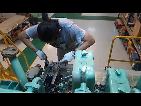 How to Adjust Tappet Clearance Diesel Generator / Daihatsu Generator | Tappet Clearance Adjustment