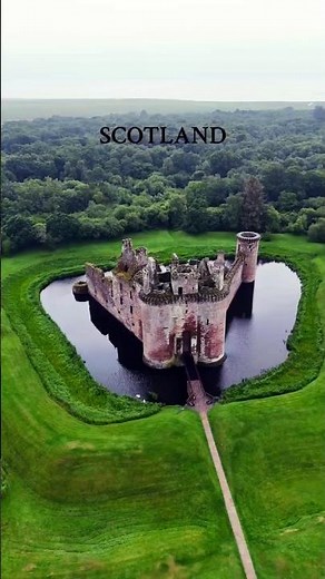 Castles of Scotland 🏴󠁧󠁢󠁳󠁣󠁴󠁿 .. The locations in order as they #youtubeshorts #shorts #viralvideo